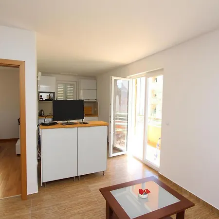Hanna Apartament *